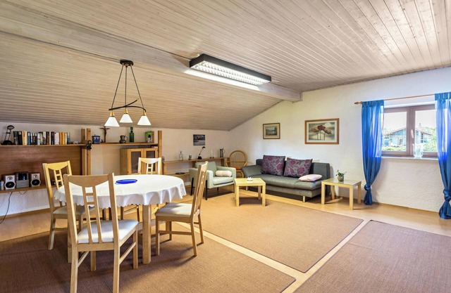 Rustic Apartment "Heinrich" with Terrace & Wi-Fi