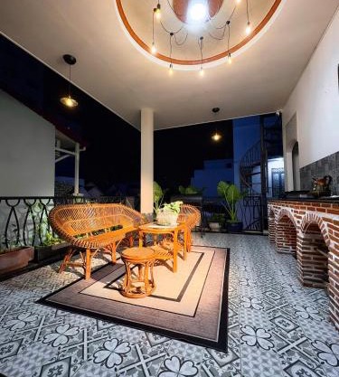 RUSTIC APARTMENT- BeTong Residences