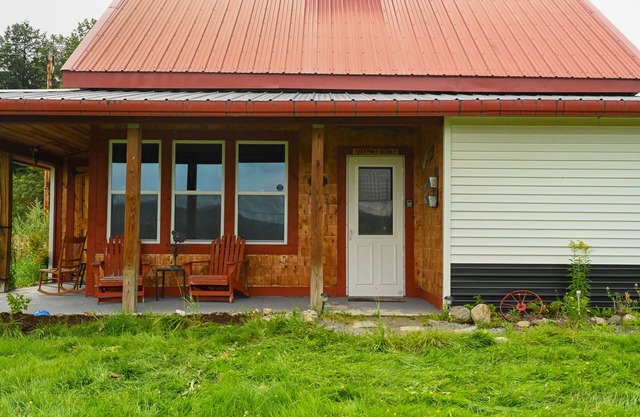 Rustic Cabin in Heart of Vermont Farm Country