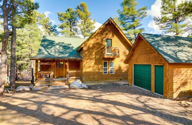 Rustic Pagosa Springs Cabin with Hot Tub and Game Room