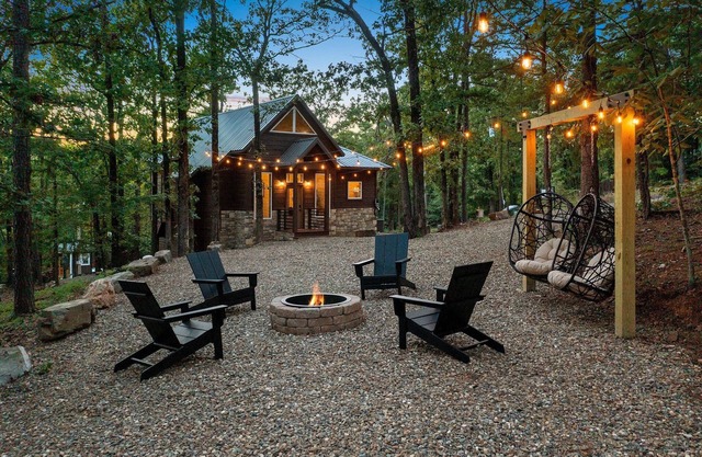 Rustic Romance Retreat-Spa-Swing Chairs-EV Charger