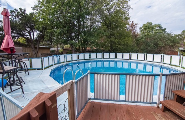 Rustic Star Ranch at Lake Whitney | Cove Access, Private Pool, Pet-Friendly