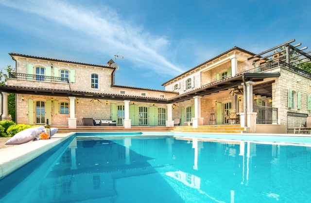 Rustic Villa Romana with pool and sauna