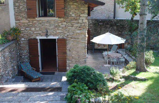 Rustico Cecina by Theater Home, with big closed garden