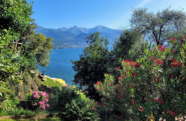 Rustico di Pianello on the lake