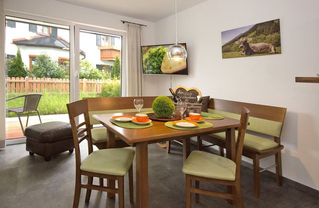 Rusticoy - friendly and personable