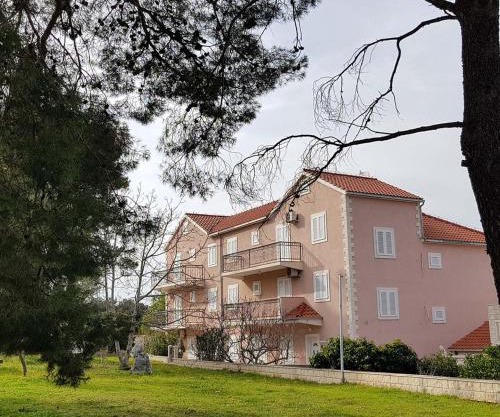 Ruzica Apartments