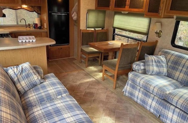 RV#9, waterfront