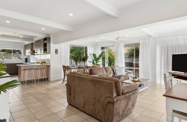 Rye Beach Chalet - Downstairs Only