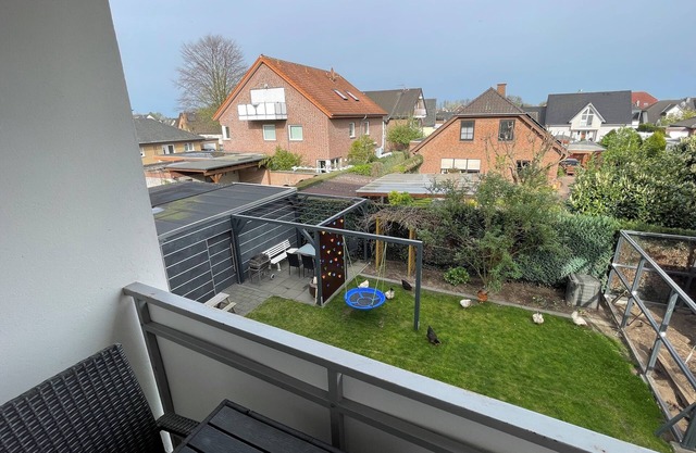 Süße, Komfortable Wohnung mit Parkplatz und Schnellem Internet