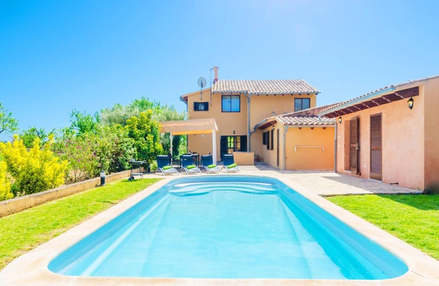 S'ALQUERIA - Villa with private pool in CAMPANET. Free WiFi