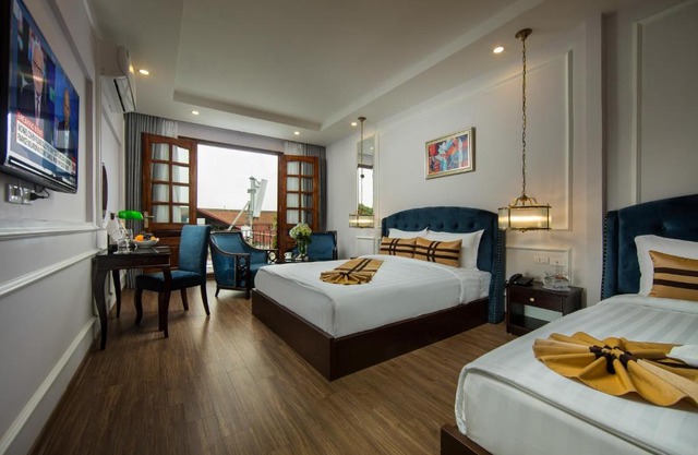 S Central Hotel and Spa