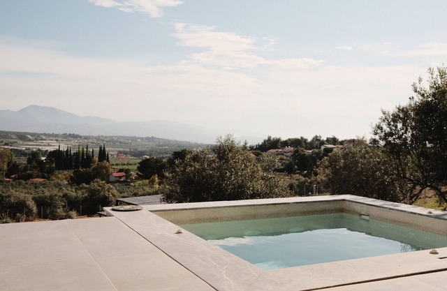 S K Y - Aelia Horizon Villas