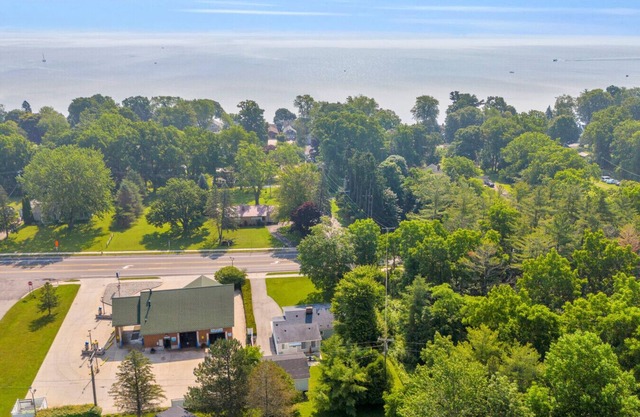 S'mores & Shores – Cozy Vibes in Port Sanilac