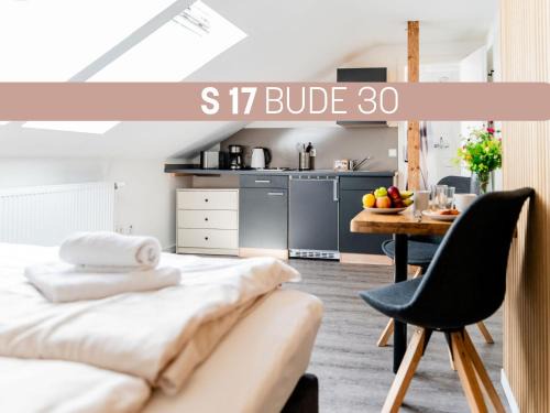 S17 Bude 30 Studio