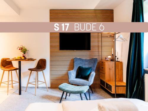 S17 Bude 6 Studio