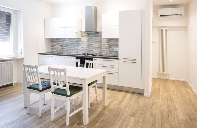S207 - Sirolo, wonderful two-room apartment in the center