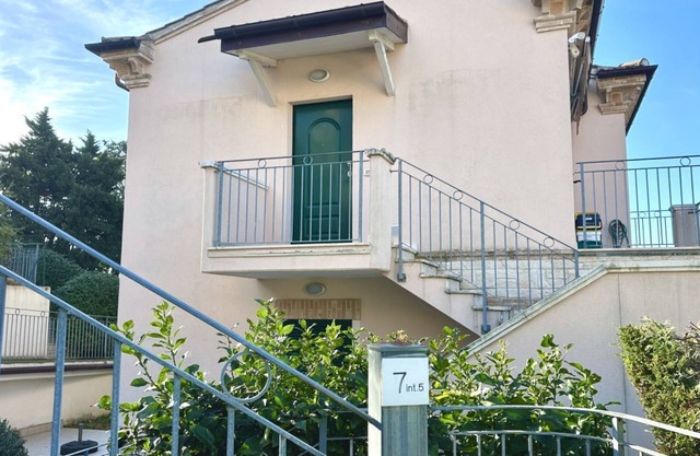 S227 - Sirolo, new three-room apartment with terrace and garage