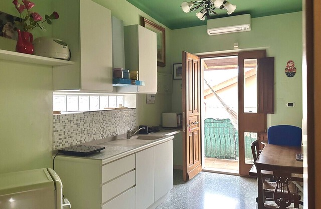 S326 - Sirolo, comfortable two-room apartment convenient to services