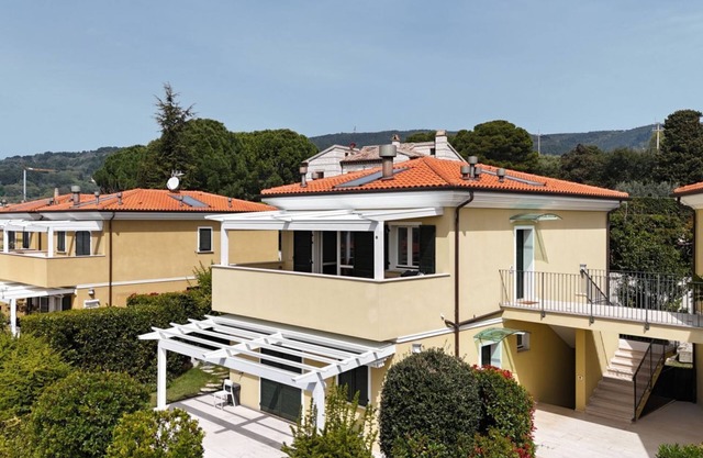 S334 - Sirolo, wonderful panoramic three-room apartment