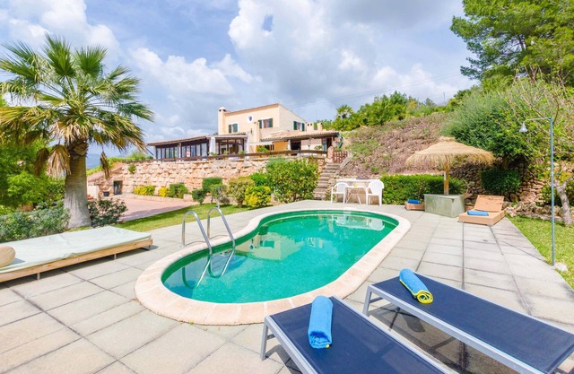 SA CASETA (CASETA) - Wonderful villa with private pool in Inca. Free WiFi