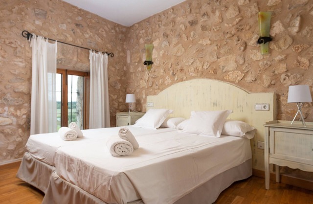 SA FRANQUESA VELLA - PREMIUM - One-bedroom apartments in a fantastic agritourism