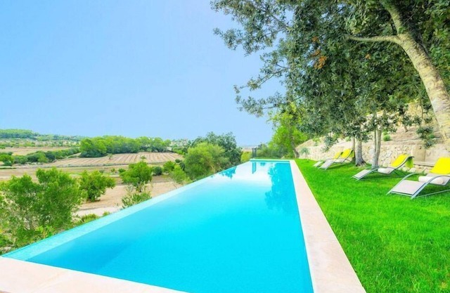 Sa Serra - Villa With Private Pool. Free Wifi