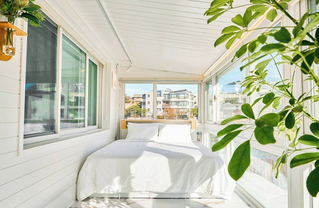 SA Tailored Service Urban Retreat Home near Metro