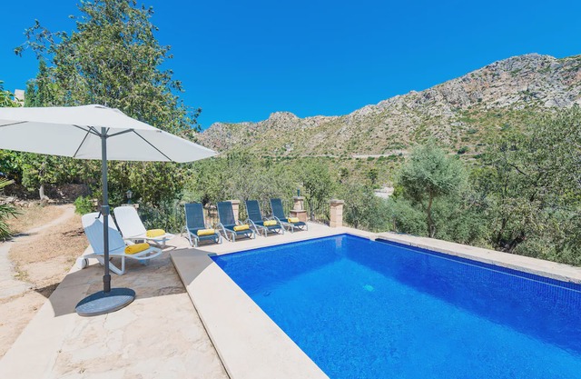 Sa Tarongera - Three Bedroom Villa, Sleeps 6