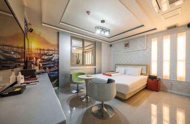 Sacheon BEE Self Check-in Motel