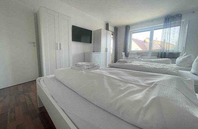 (SAD163) Möblierte Monteurwohnung mit Balkon