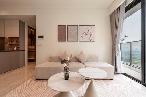 Saigon Luxury Cozy 2BR Apartment by Dorystay
