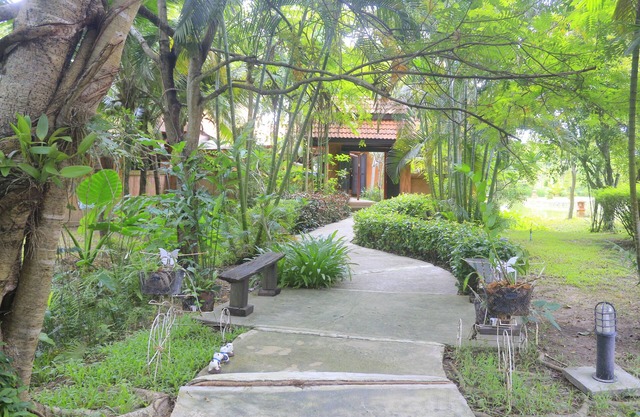 SaimoonburyResort
