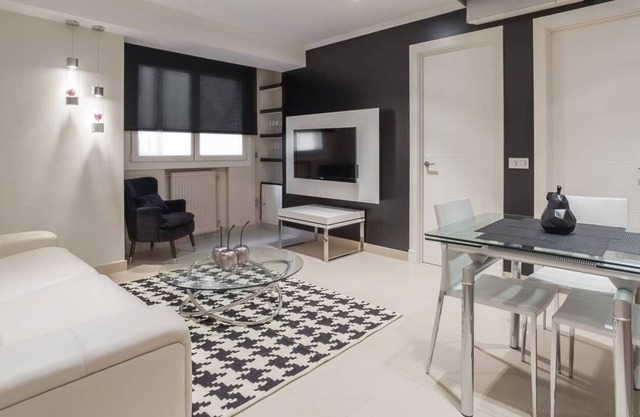 SALAMANCA CLASS by Presidence Rentals