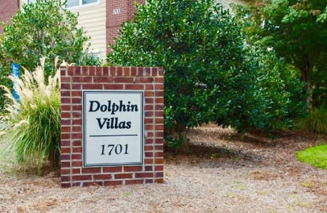 SALE 10% OFF 3 nights or more. Enjoy Gulf Shores in comfort and convenience!