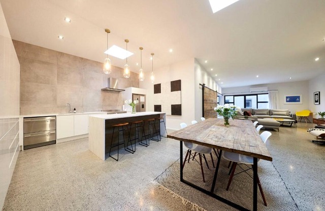Sale Street Loft