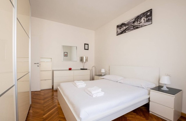 Salgari Top Floor - Large & bright