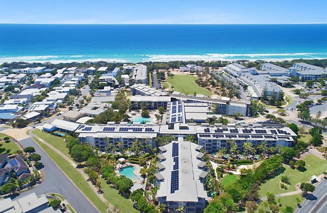 Salt&Pepper Sanctuary - Plunge Pool Resort Apartment by uHoliday - 2BR, 1BR and Studio Hotel Room configurations available