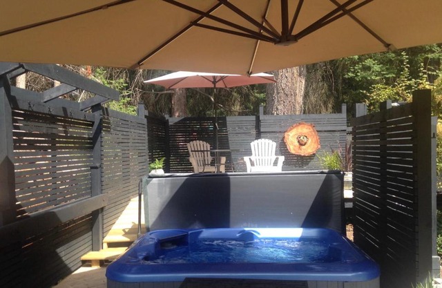 Salt Spring Carriage House B&B