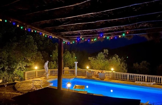 Salt Water Pool, Spectacular Scenery, Mountain View