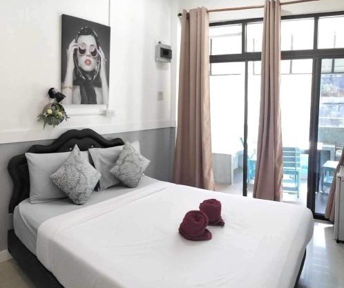 Samed La Bella Guest House