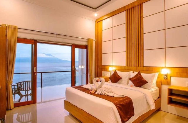 Samuh Sunset Hotel (Grand Deluxe with Ocean View)