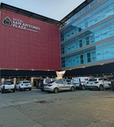 San Antonio Plaza