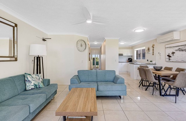 San Chelsea 8 - North Kirra/Bilinga Beachfront Gem – Luxury Ensuite – Linen Provided!