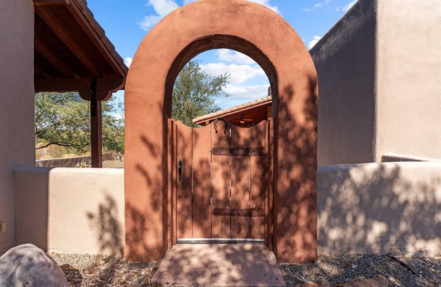 San Domingo Casita a private retreat w/corrals