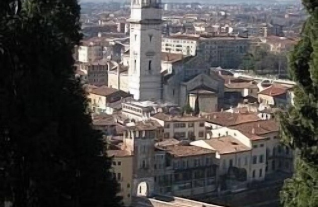 San Fermo Wonderful apartment in the centre of Verona with panoramic views