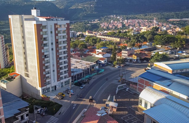 San Gil Plaza 2 bedroom apartment and swimming pool
