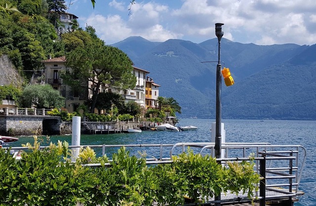 San Mamete - Lake Lugano, Apartment on the lake