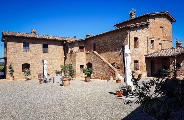 San Pierino - Il Pozzo holiday home . family holiday 15 minutes from Siena!