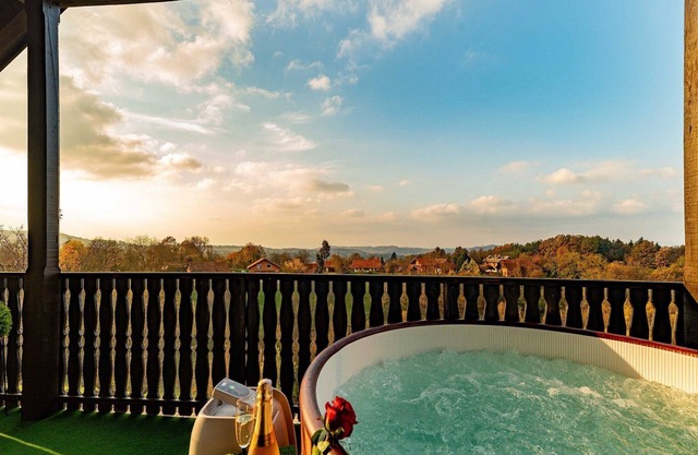 San Vinogradara - One Bedroom Holiday Home With Hot Tube